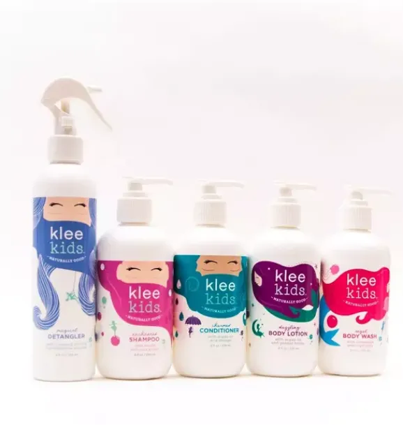 Janie and Jack Personal Care -Kids' Magical Detangler with Coconut Oil and Marshmallow Root, 8 oz multi