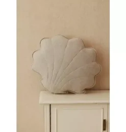 Janie and Jack Decorative Pillows And Throws|Seasonal Décor-Linen "&rdquo; Shell Pillow sand