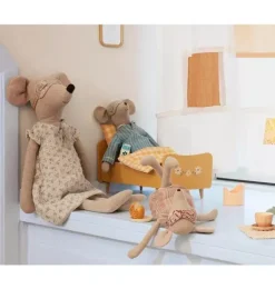 Janie and Jack Stuffed Animals-Medium Mouse in Nightgown multi