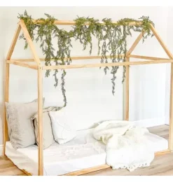 Janie and Jack Toddler Furniture|Bedroom Furniture-Montessori House Bed / Size Twin wood
