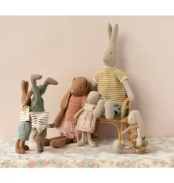 Janie and Jack Stuffed Animals-Rabbit, Size 1 - Chocolate Brown multi