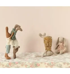 Janie and Jack Stuffed Animals-Rabbit Size 2, Brown multi