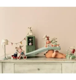 Janie and Jack Dolls-Tricycle Hanger, Mouse - coral