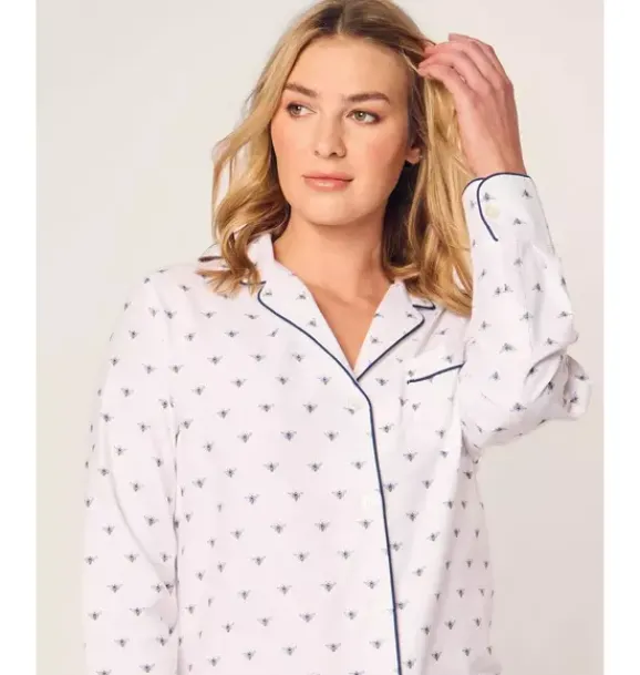 Janie and Jack Adult Pajamas|Petite Plume-Women's Twill Long Sleeve Short Set in Buzzing Bees white